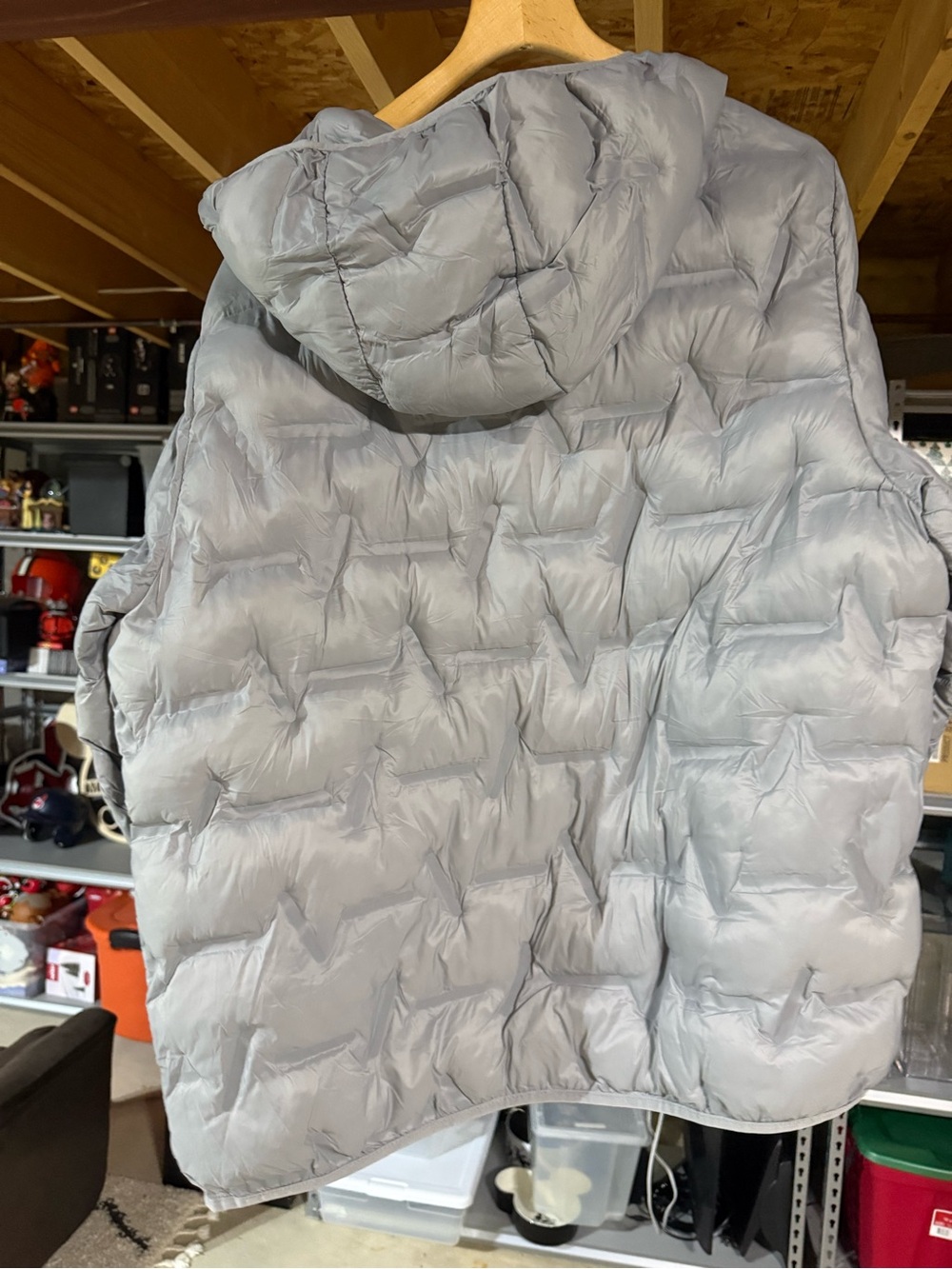 Spyder Men's Light Gray Quilted Hooded Puffer Jacket - Picture 3 of 3